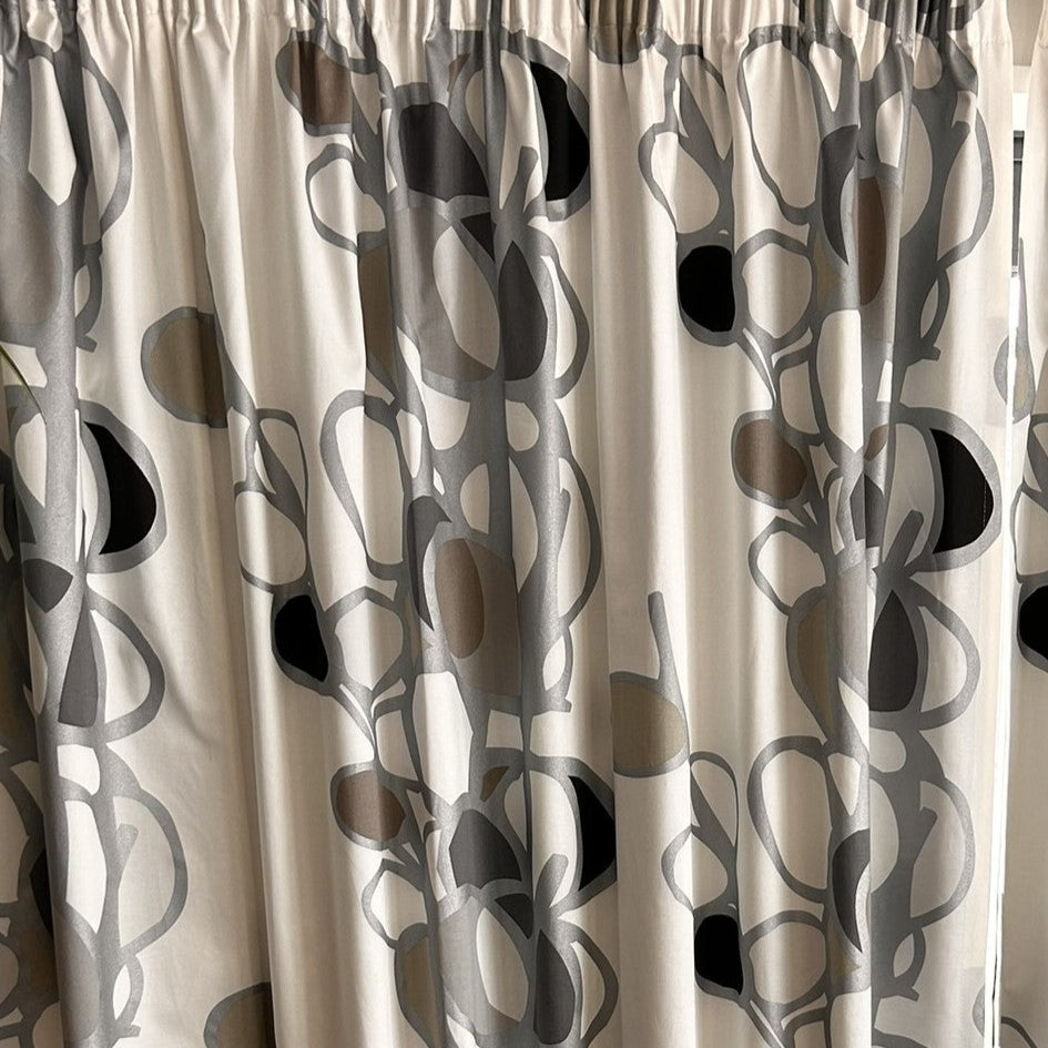 Nitra Fabric by James Dunlop in Pumice