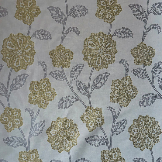 Country Floral Fabric in Spring (Oddment)