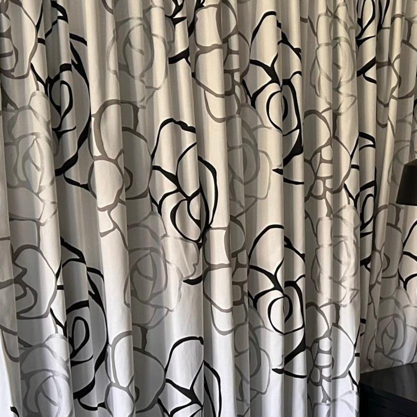 Petula Fabric by James Dunlop in Chrome